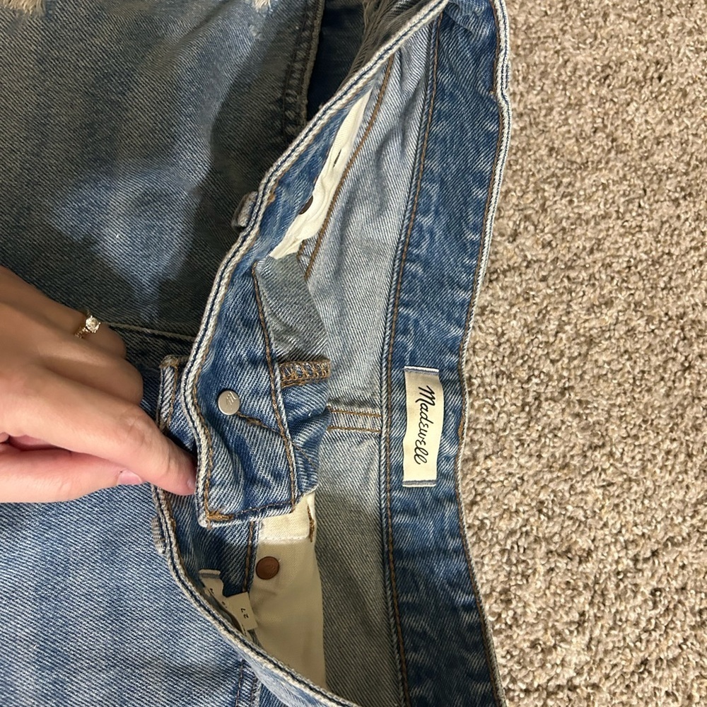 Madewell High Rise Relaxed Denim Shorts Cotton Distressed Cut Off Raw Hem Sz 27 - Picture 3 of 10